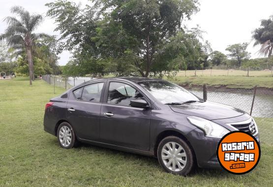 Autos - Nissan Versa 2016 GNC 150000Km - En Venta