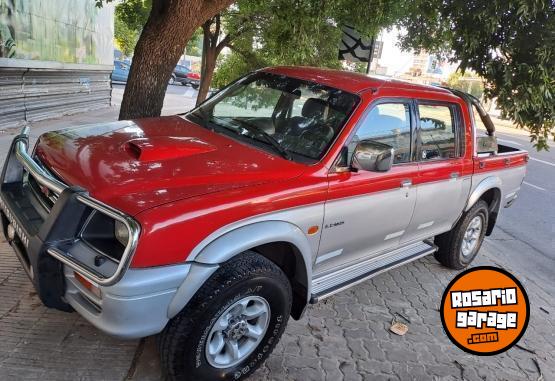 Camionetas - Mitsubishi L200 2000 Diesel 180000Km - En Venta