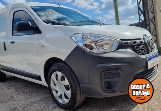 Utilitarios - Renault Kangoo 2021 Nafta 18573Km - En Venta