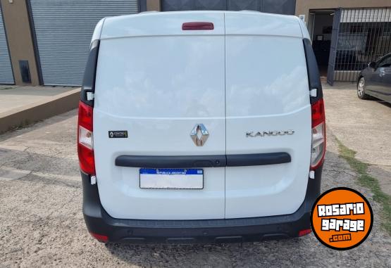 Utilitarios - Renault Kangoo 2021 Nafta 18573Km - En Venta