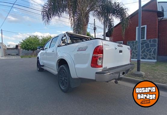 Camionetas - Toyota Hilux SRV 3.0 2013 Diesel 200000Km - En Venta