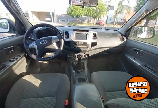 Camionetas - Toyota Hilux SRV 3.0 2013 Diesel 200000Km - En Venta