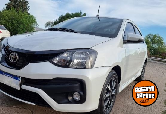 Autos - Toyota Etios 2021 Nafta 58475Km - En Venta