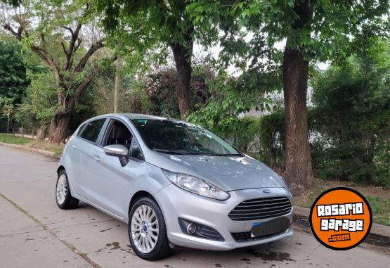 Autos - Ford Fiesta SE 2016 Nafta 124300Km - En Venta