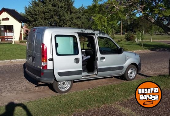 Utilitarios - Renault Kangoo furgn 5A 2P. 2014 GNC 167000Km - En Venta