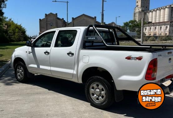 Camionetas - Toyota Hilux 4x4 2010 Diesel 262000Km - En Venta