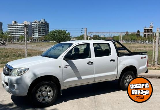 Camionetas - Toyota Hilux 4x4 2010 Diesel 262000Km - En Venta