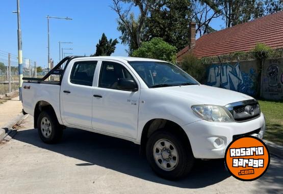 Camionetas - Toyota Hilux 4x4 2010 Diesel 262000Km - En Venta