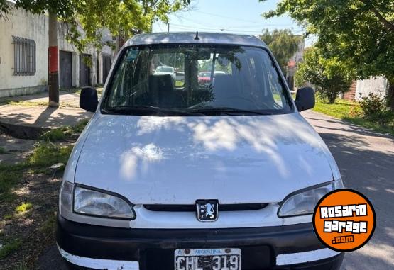 Utilitarios - Peugeot Partner 1999 Diesel 220Km - En Venta