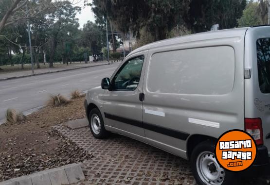 Utilitarios - Peugeot PARTNER 2014 GNC 115000Km - En Venta