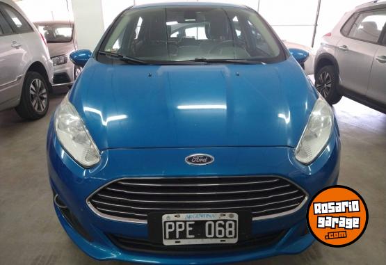 Autos - Ford Fiesta Kinetic 5 Ptas. Ti 2016 Nafta 71200Km - En Venta