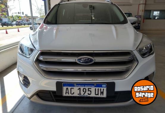 Autos - Ford Kuga SEL 20L SEL 4x4 2018 Nafta 2018Km - En Venta