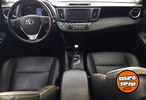 Autos - Toyota RAV 4 VX 4x2 2018 Nafta 100800Km - En Venta