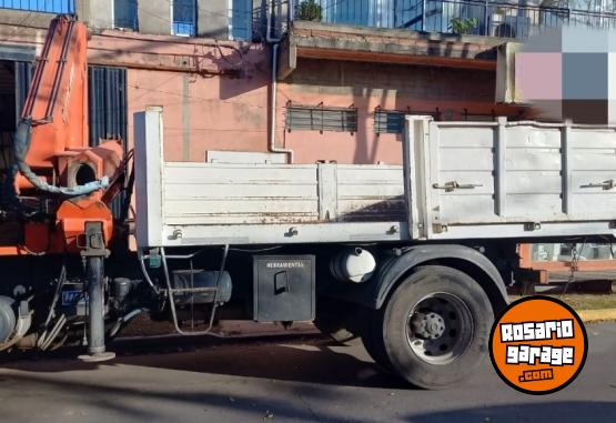 Camiones y Gras - Fiat Iveco largo hidrogrua - En Venta