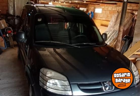 Utilitarios - Peugeot Partner patagnica 2011 GNC 245000Km - En Venta