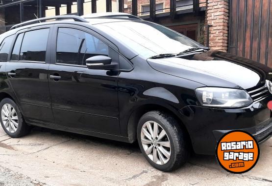 Autos - Volkswagen Suran trendline 2011 Nafta 150000Km - En Venta