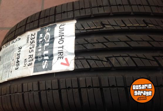 Accesorios para Autos - Cubierta + Llanta Kumho 235/55 R18 Nuevo sin uso $500.000 - En Venta