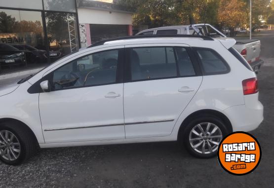 Autos - Volkswagen SURAN IMOTION HIGLINE 2014 GNC 125000Km - En Venta