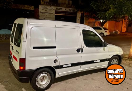 Utilitarios - Citroen Berlingo 2006 Diesel 245000Km - En Venta