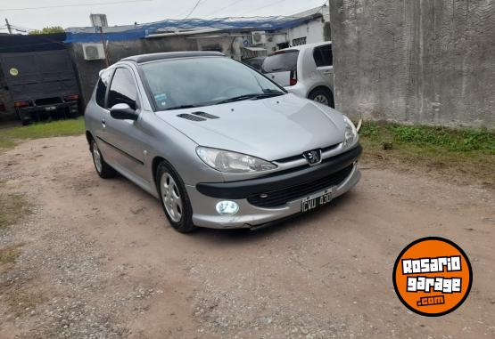 Autos - Peugeot 206 1999 Nafta 280000Km - En Venta