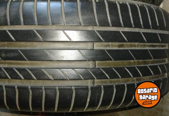 Accesorios para Autos - Cubiertas 215/50R17 - En Venta