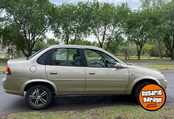 Autos - Chevrolet Corsa Classic 2012 GNC 143000Km - En Venta