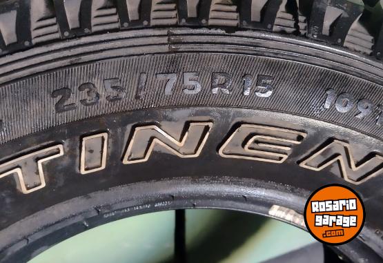 Accesorios para Autos - Cubiertas 235/75R15 - En Venta