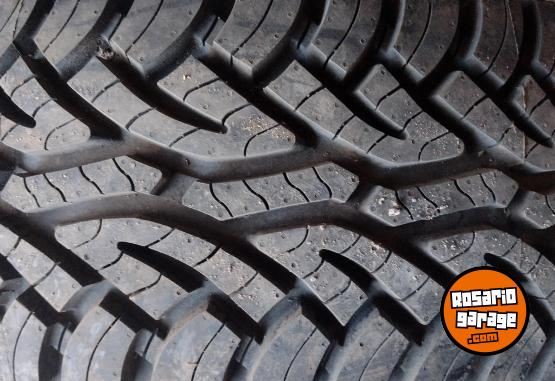 Accesorios para Autos - Cubiertas 235/75R15 - En Venta