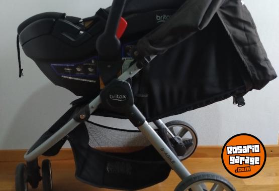 Artculos para beb - Cochecito+ Huevito Britax - En Venta