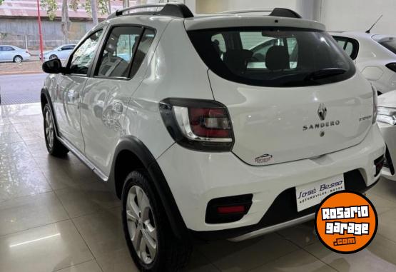 Autos - Renault Stepway 2015 Nafta 100000Km - En Venta