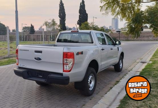 Camionetas - Ford RANGER XL 4X4 2023 Diesel 0Km - En Venta