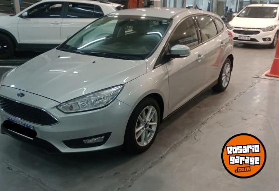 Autos - Ford FOCUS 1.6 S 5PTAS MT 2017 Nafta 30000Km - En Venta