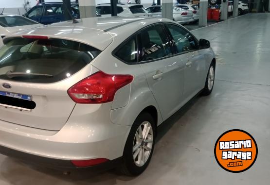 Autos - Ford FOCUS 1.6 S 5PTAS MT 2017 Nafta 30000Km - En Venta