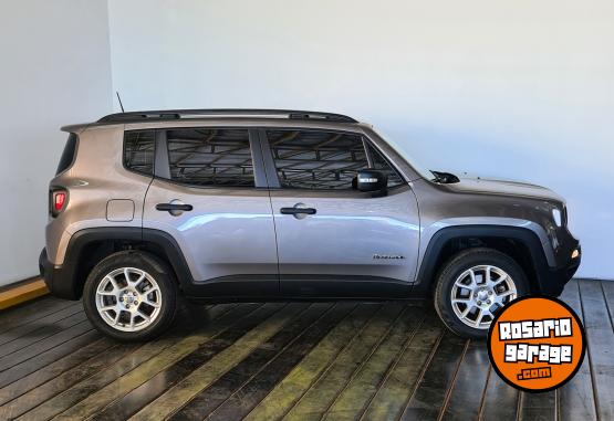 Camionetas - Jeep RENEGADE SPORT 1,8 MT 6 2021 Nafta 47300Km - En Venta