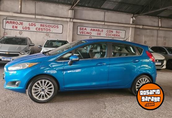 Autos - Ford FIESTA KINETIC TITANIUM 2016 Nafta 101700Km - En Venta