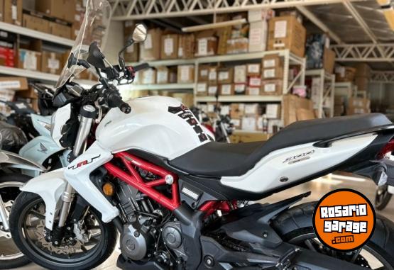 Motos - Benelli TNT 300 2019 Nafta 18582Km - En Venta