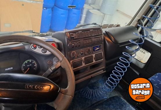 Camiones y Gras - Iveco Cursor 330 - En Venta