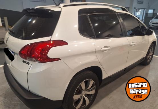 Autos - Peugeot 2008 FELINE 1.6 MT 2018 Nafta 50000Km - En Venta