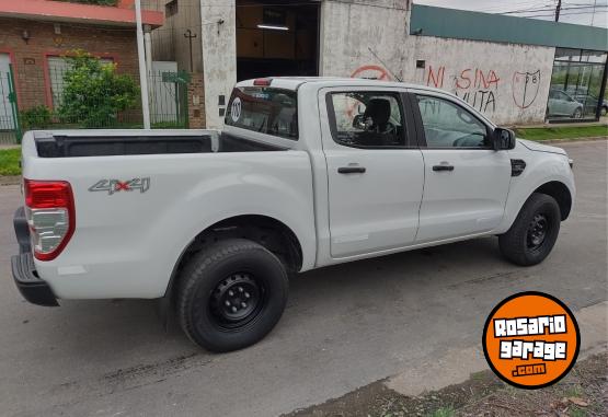 Camionetas - Ford RANGER 4X4 2.2 XL SAFETY 2017 Diesel 113000Km - En Venta