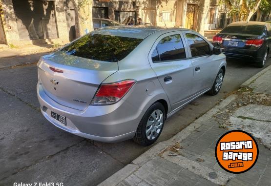 Autos - Chevrolet Prisma 2014 GNC 96000Km - En Venta