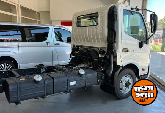 Camiones y Gras - HiNO - EL CAMION DEL GRUPO TOYOTA - En Venta