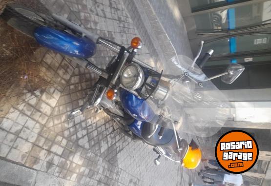 Motos - Bajaj Avenger 2013 Nafta 40000Km - En Venta