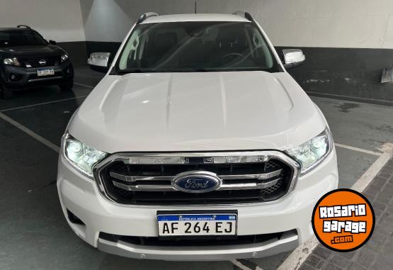 Camionetas - Ford RANGER 3,2 LIMITED 4X4 AT 2022 Diesel 18656Km - En Venta