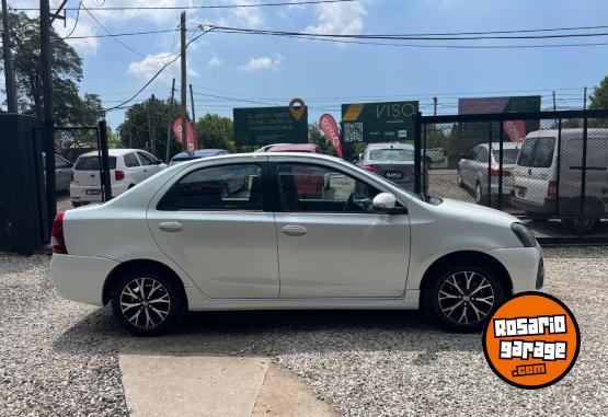 Autos - Toyota ETIOS 1.5 XLS GNC 2021 GNC  - En Venta