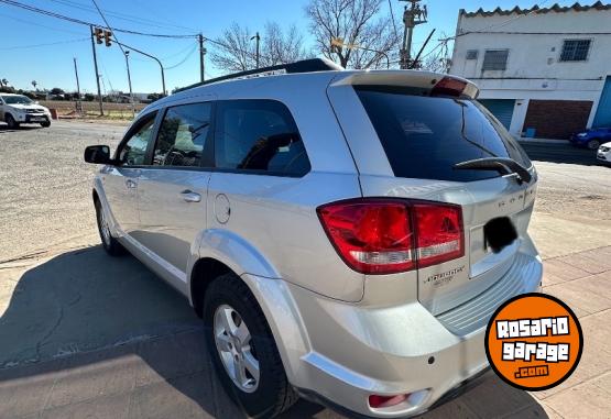 Camionetas - Dodge Journey Sxt 2.4 2011 Nafta 220000Km - En Venta