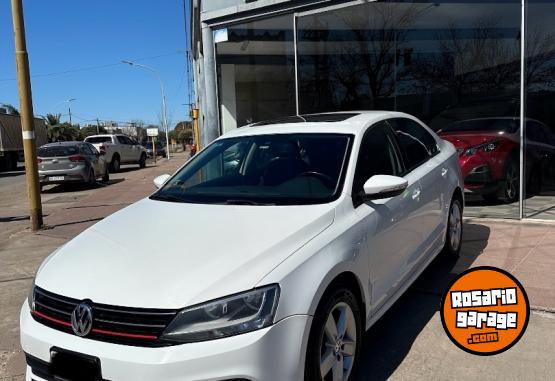 Autos - Volkswagen Vento 2.5 advance tip 2015 Nafta 150000Km - En Venta