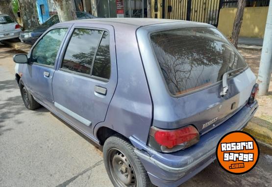 Autos - Renault CLIO 1996 Nafta 111111Km - En Venta