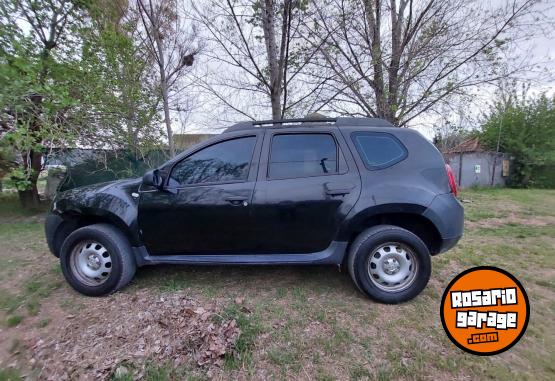 Autos - Renault Duster 2011 Nafta 200000Km - En Venta