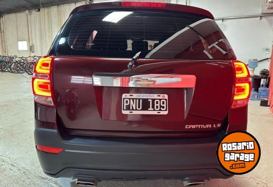 Camionetas - Chevrolet Captiva 2.4 Ls 2016 Nafta 95000Km - En Venta