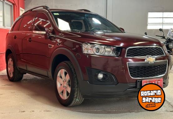 Camionetas - Chevrolet Captiva 2.4 Ls 2016 Nafta 95000Km - En Venta